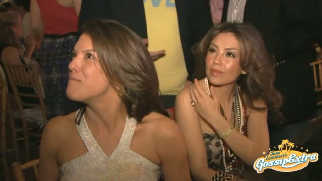 thalia_mottola_friend_seventh_annual_for_everglades_benefit_breakers_feb_17_2012_5