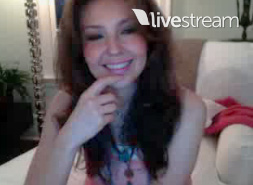 thalia_twitcam_twitter_febrero_12_2012 thalia_twitcam_twitter_febrero_12_2012