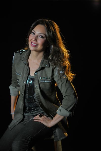 thalia_feliz_dia_de_las_mujeres_2012_1 thalia_feliz_dia_de_las_mujeres_2012_1