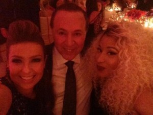 tommy_mottola_with_wife_thalia_mottola_2013_costume_benefit__institute_MET_gala_punk_chaos_to_couture_mayo_6_2013_13_nikki_minaj