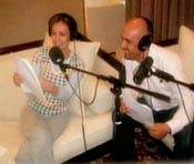 Thalia grabando para su programa de radio Conexion Thalia por ABC/Citadel. Foto del 2007.